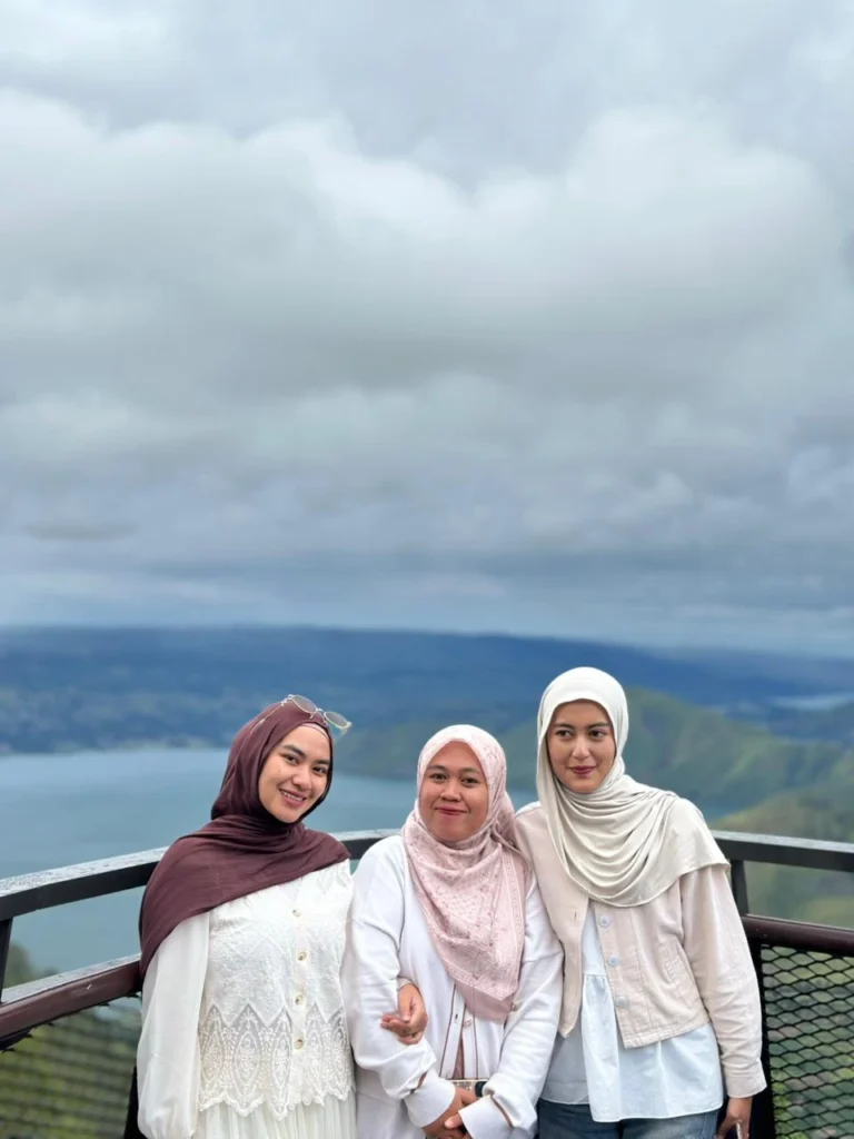 Rental Mobil Ke Danau Toba
